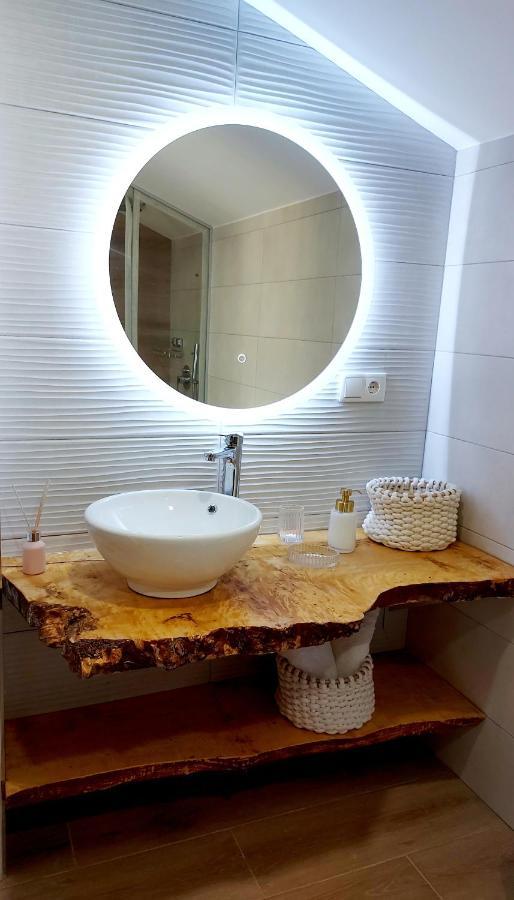 "Campello Beachside Duplex, Coastal Escape, Only 50 Meters From Sea" إل كامبيلو المظهر الخارجي الصورة