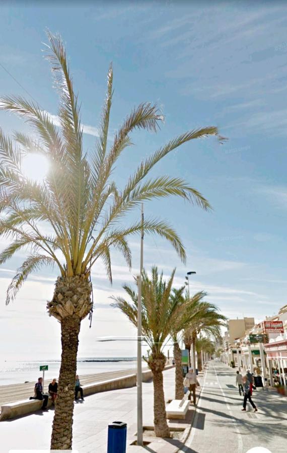 "Campello Beachside Duplex, Coastal Escape, Only 50 Meters From Sea" إل كامبيلو المظهر الخارجي الصورة