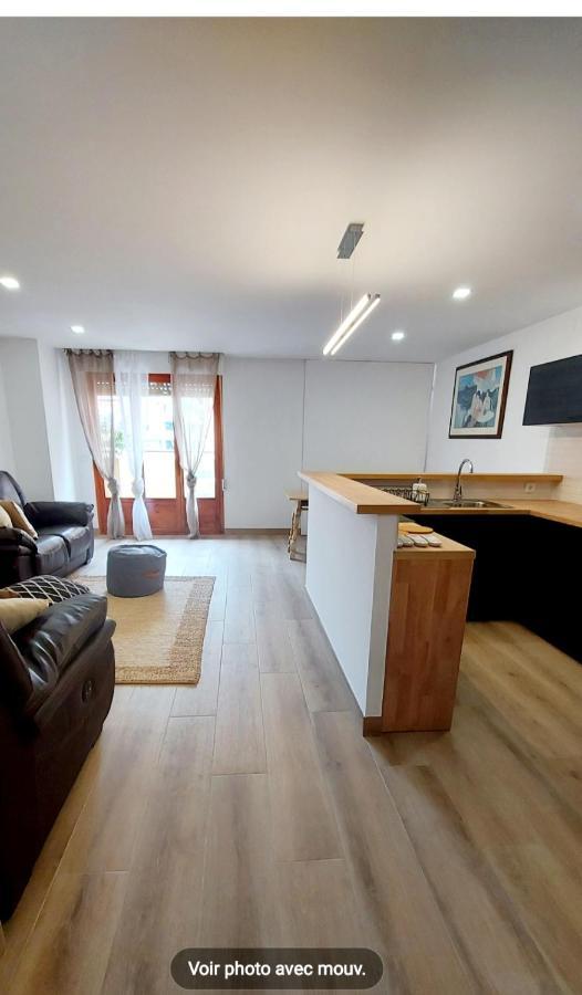 "Campello Beachside Duplex, Coastal Escape, Only 50 Meters From Sea" إل كامبيلو المظهر الخارجي الصورة