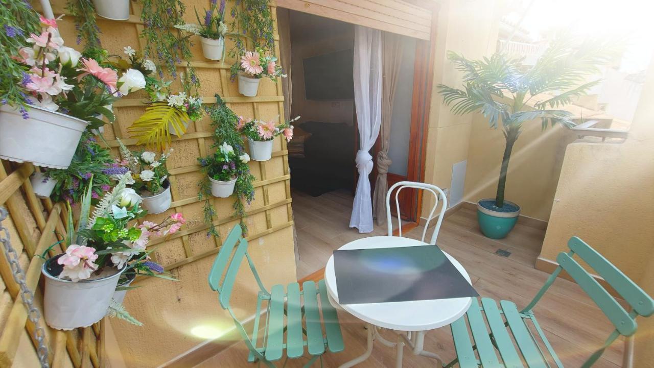 "Campello Beachside Duplex, Coastal Escape, Only 50 Meters From Sea" إل كامبيلو المظهر الخارجي الصورة